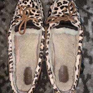 Sperry Leopard shoes